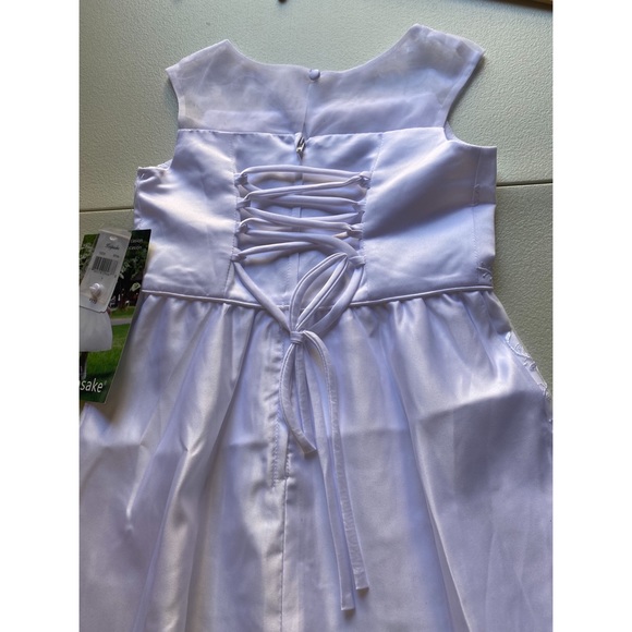 Keepsake Girls White Lace and Sequenced Communion Dress w/ Corset Back - Picture 5 of 5